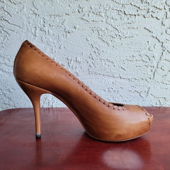 Gucci Brown Leather Whipstitch Peep-Toe Platform Pumps Size EU 37.5 (US 7-7.5) - Picture 5 of 13